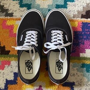 EUC Black Vans Authentic Men’s 8 Women’s 9.5